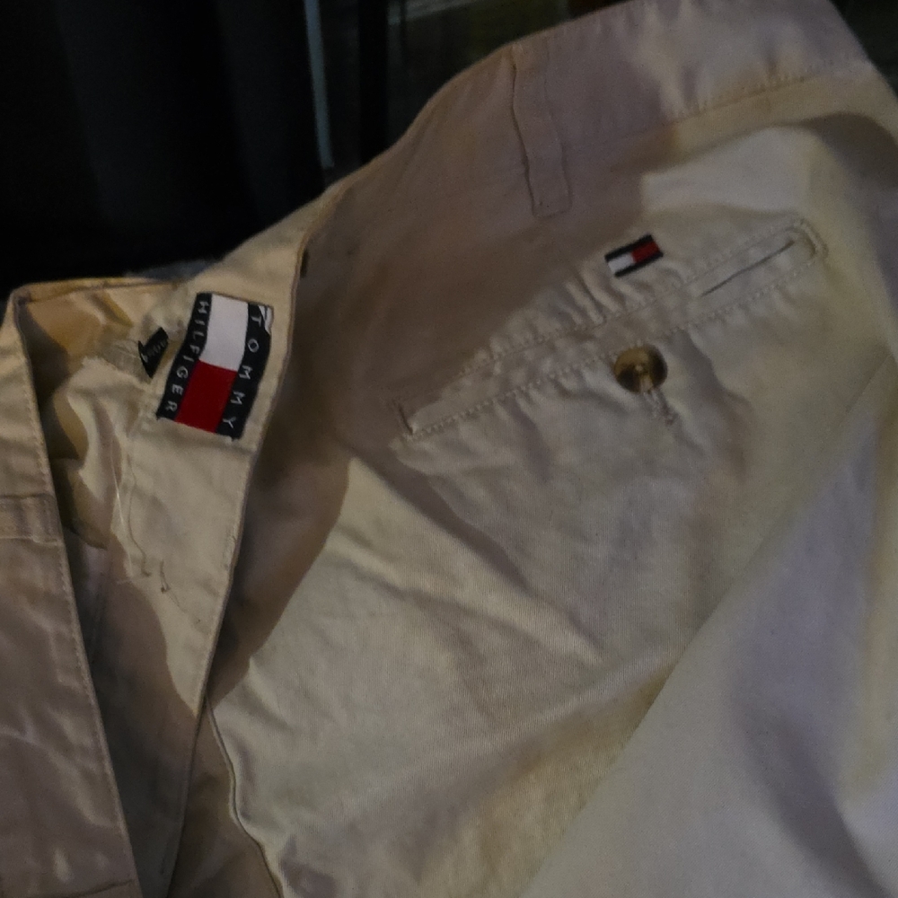Tommy Hilfiger Men's Cream Chinos